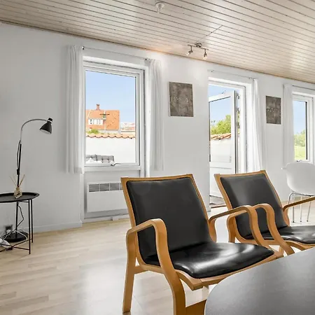 1 Bedroom Pet Friendly In * אלינגה