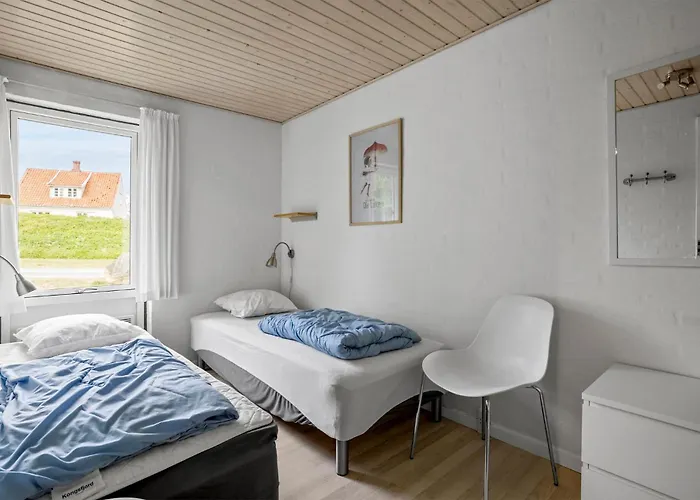 1 Bedroom Pet Friendly In *